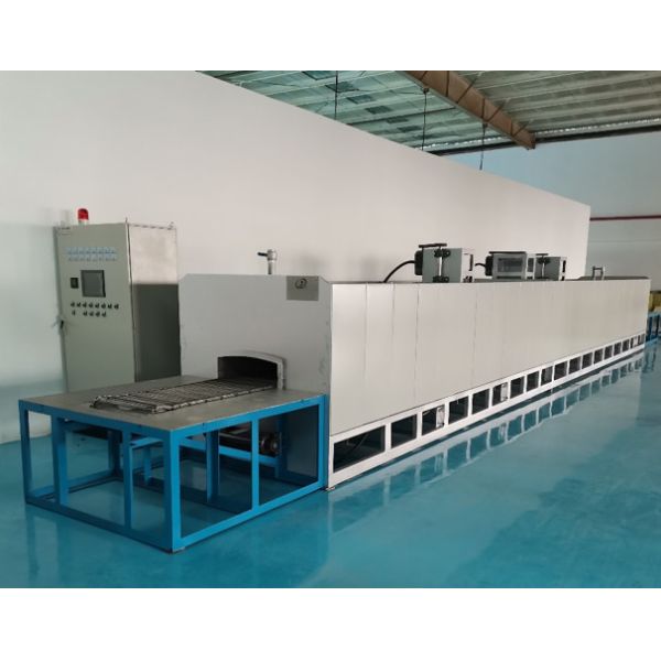 Non-standard industrial continuous gas mesh belt kiln for sintering of ceramic 1