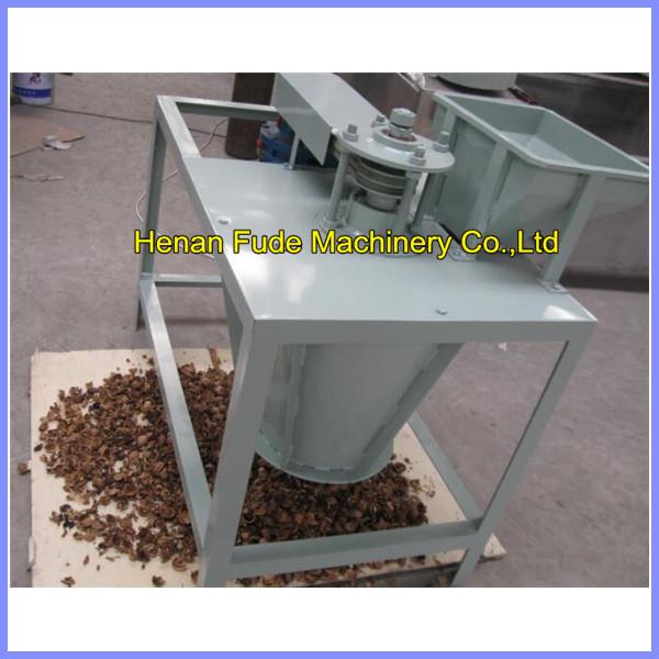 Cheap walnut cracking machine, walnut cracker for sale