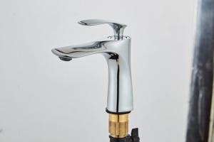 Best Chrome Plated Single Hole Silver Wash Basin Faucet wholesale