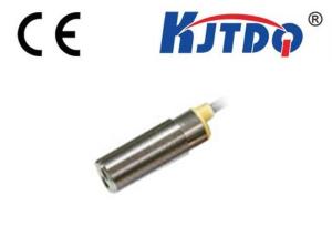 Best M18 High Low Temperature Sensor Photoelectric Diffuse Reflective Type Sensor Switch wholesale