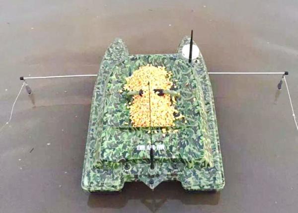 Cheap Remote Control Catamaran Bait Boat DEVC-308M3 camouflage ABS Engineering for sale