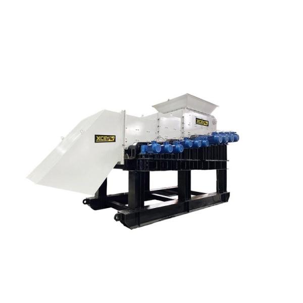 240-700 TPH Throughput Roller Screening Machine Sieve Aggregates With Different