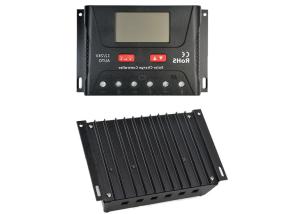 China Multi Function Solar Battery Charger Controller , Automatic Usb Pwm Controller on sale