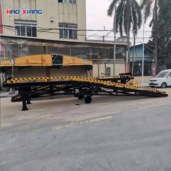 Cheap 10T Hydraulic Dock Ramp Lifting Loading And Unloading Platform for sale