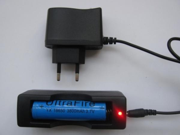 Cheap 18650 Rechargeable Battery Recharger EU Standard For LED Torch Light for sale