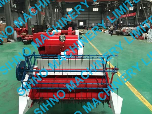 Cheap 4L-0.7 mini paddy combine harvester , rice wheat for sale
