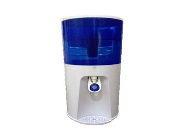 Cheap Counter Top Cold 8.5l Mini Water Cooler Dispenser With Filtration Function for sale