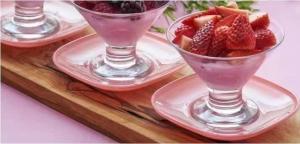 China Transparent ODM 174ml Crystal Ice Cream Cups Custom Logo on sale