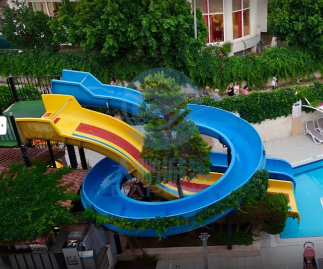OEM ODM Body Spiral Swimming Pool Water Slide Single Open oxidation UV resistant