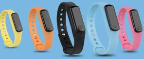 Best Bracelet, LCD display with touch, embedded Battery, Bluetooth low energy, Calories and distance calculation etc. wholesale