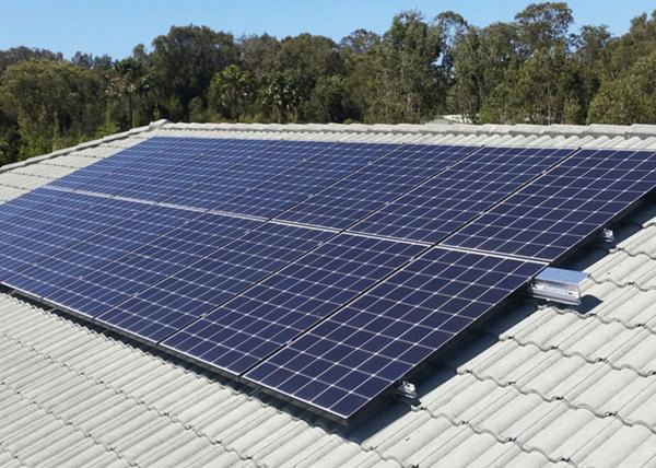 Cheap Stable Multicrystalline Silicon Solar Panels 900 Mm Length Flame Resistant for sale