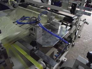 Ribbon Through continous rolled bag making machine for garbage bag