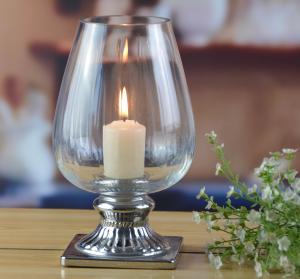 China Handmade Ancient Pillar Candle Holders With Silver Foot on sale