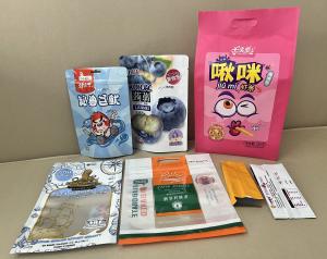 Stand Up Zipper Pouch Making Machine With Double Unwinder & Center sealing function