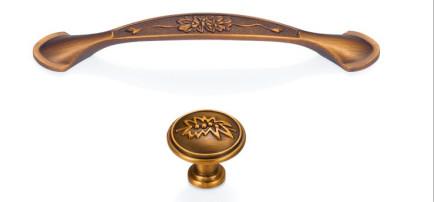 Cheap Home Furniture Hardware Pulls And Handles , Clothes Wardrobe Door Handles for sale
