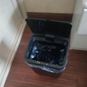 Best Easy Operating Smart Garbage Bin , Household Touchless Garbage Can wholesale