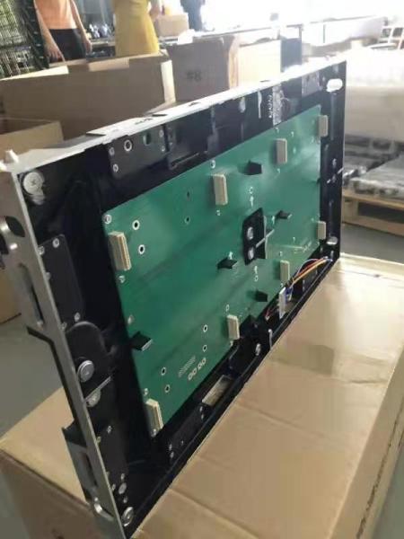 Cheap P1.8 4 / 3 Large Size Fine Pitch LED Display Double Backup Power Design For Signal for sale