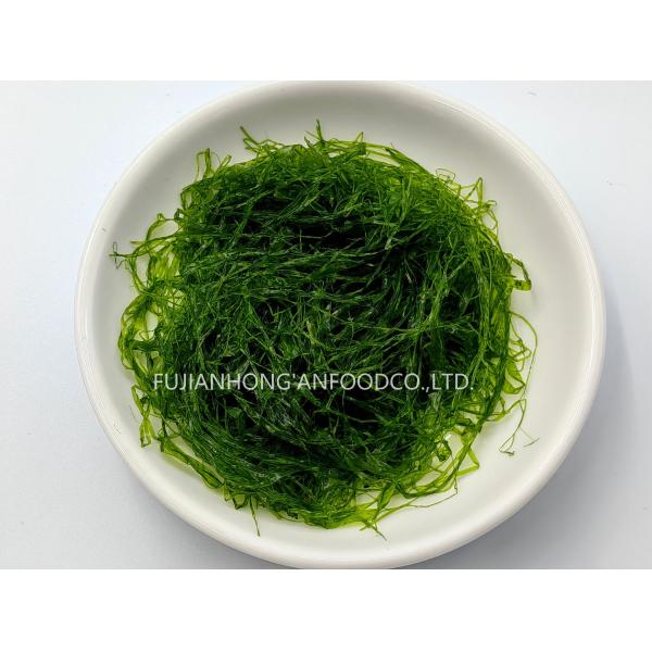 Antioxidant-Rich 220g Olive Green Prolifera Powder Mixed With Salad