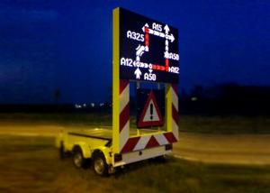 China Flexible Portable Changeable Message Boards , Electronic Message Board Signs on sale