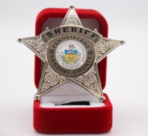 China Star shape red velvet boxes short delivery time custom badge police on sale