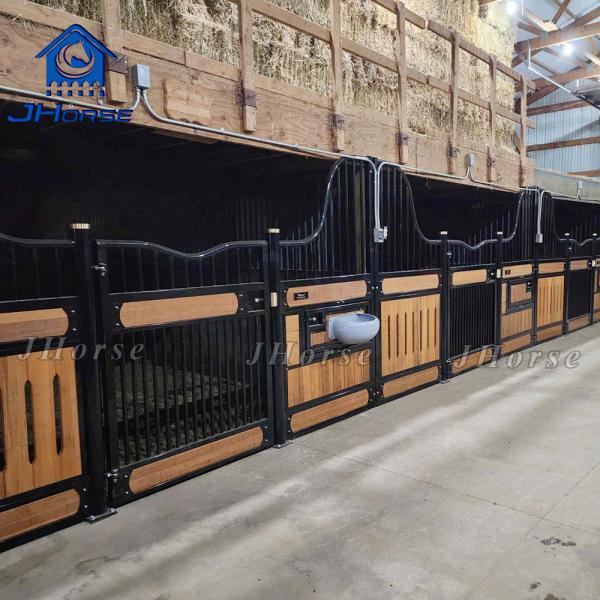 Cheap Weatherproof Welded European Horse Stalls For All Climates And Environments 2.2m Height 3.0 Length for sale