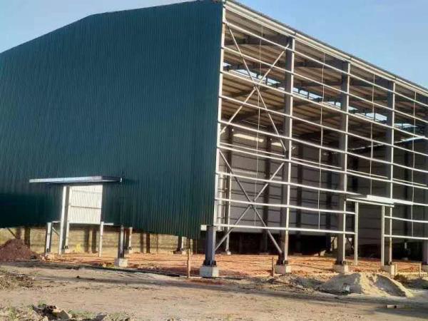 Cheap S275 S355 Office Workshop Steel Structure With Cladding Sheets for sale