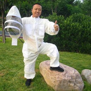 China 3 Layers Beekeeping Protective Clothing Full Bee Suit / Jacket Cotton Material on sale