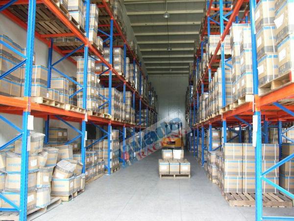 Cheap Conventional Galvanized Pallet Racking Weight Capacity 2.5 Ton For Textile Industry for sale