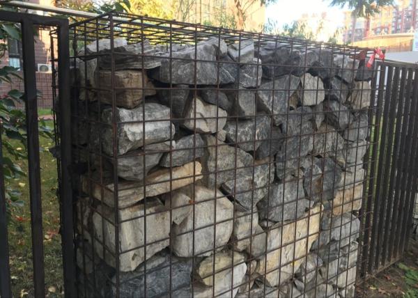 Cheap 2x1x1m welded steel mesh Gabion Fence System for sale