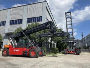 Best Handling Container Reach Stacker with and 71400 Kgs Service Weight wholesale
