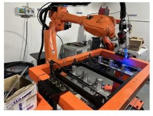 Best 2000W Automatic Fiber Laser Welding Robot System 6 Axis Laser Soldering Machine For Metal Aluminum wholesale