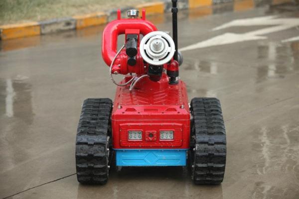 Cheap Remote Control Automatic Fire Fighting Robot , Fire Extinguisher Robot for sale