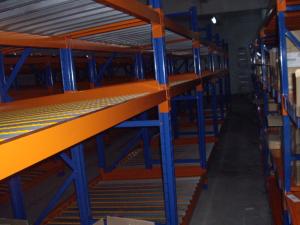 China Blue / orange pallet flow racking , high density industrial storage shelves on sale