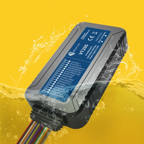 Cheap 110mA/H IP66 Waterproof Realtime Automobile Tracking Device Bus Use for sale