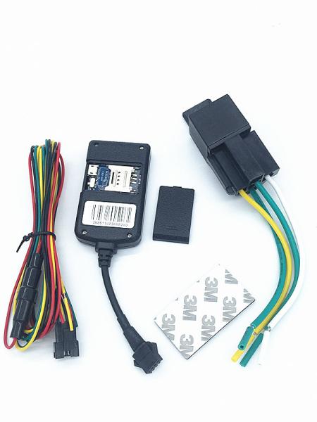 Cheap Black High Sensitive Auto Gps Tracking Device Built - in GPS And GSM Antenna for sale