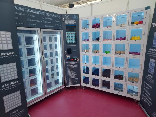 Cheap Customized Graphics Vending Machine For Eggs Operating On Android 11 for sale