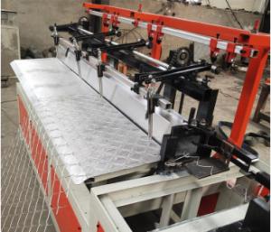 Single Wire Automatic Chain Link Fence Machine 2-4m Diamond Mesh