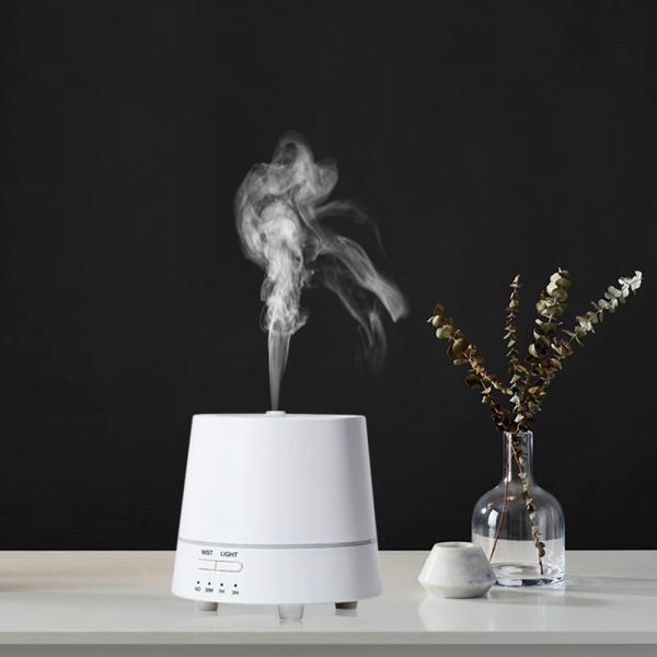Cheap Small 150ml Remote Control Aroma Diffuser LED 15 M2 Ultrasonic Humidifier Diffuser for sale