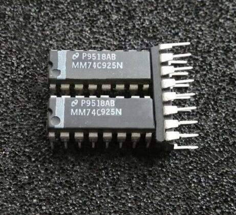 Cheap 4 Digit Counters Single Chip Microcontroller , MM74C925N Arduino Microcontroller Chip for sale