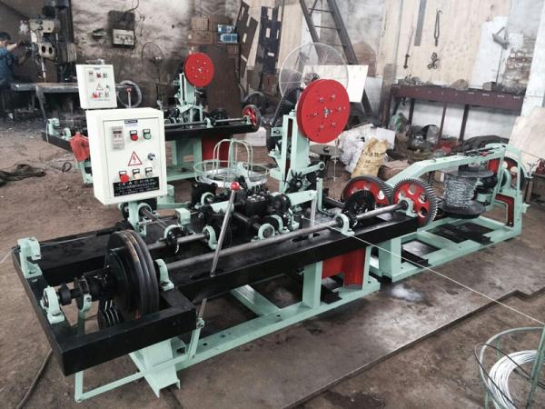 Cheap Straight and Reverse Twisted Barbed Wire Machine with High Speed for sale