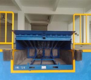 Mechanical Door Seal Loading Dock Leveler Electric Push Button Hydraulic