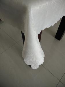 China BSCI audit passed-Luxuary 100% Polyester shinning jacquard tablecloth on sale