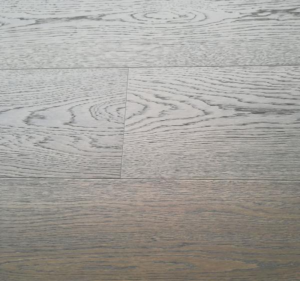 Cheap Russian Oak multi layers Engineered Wood Flooring with modern grey stained for sale