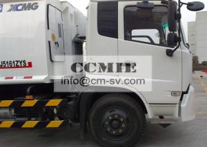 Hydraulic Rear Loader Garbage Trucks for Compressing / Collecting Trash