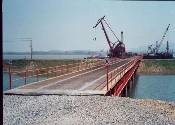 Cheap Q345B-Q460C Temporary Bailey Bridge Simple Structure for sale
