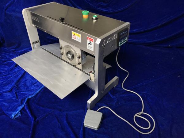 Cheap Auto PCB Depaneling Machine With Circular Linear Blades For SMT Assembly for sale