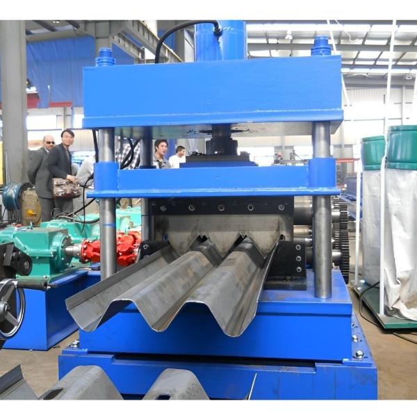 Cheap 310mm 2 Waves Guardrail Roll Forming Machine Crash Barrier Hydraulic Punching for sale