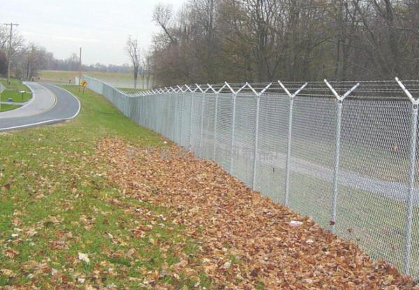 Cheap Chain Link Fencing,Residential Chain Link Fence,Security Fencing,playground fence for sale