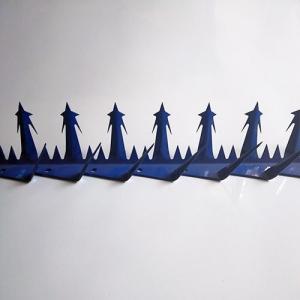 China Q235 Fence Security Spikes Anti Climbing Wall Razor Spikes 1.25M on sale