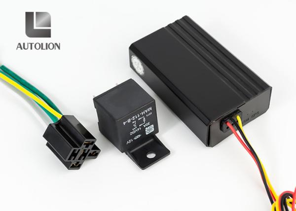 Cheap Diagnostic Function Gps Vehicle Tracker , Real Time Gps Tracking Device For Cars for sale
